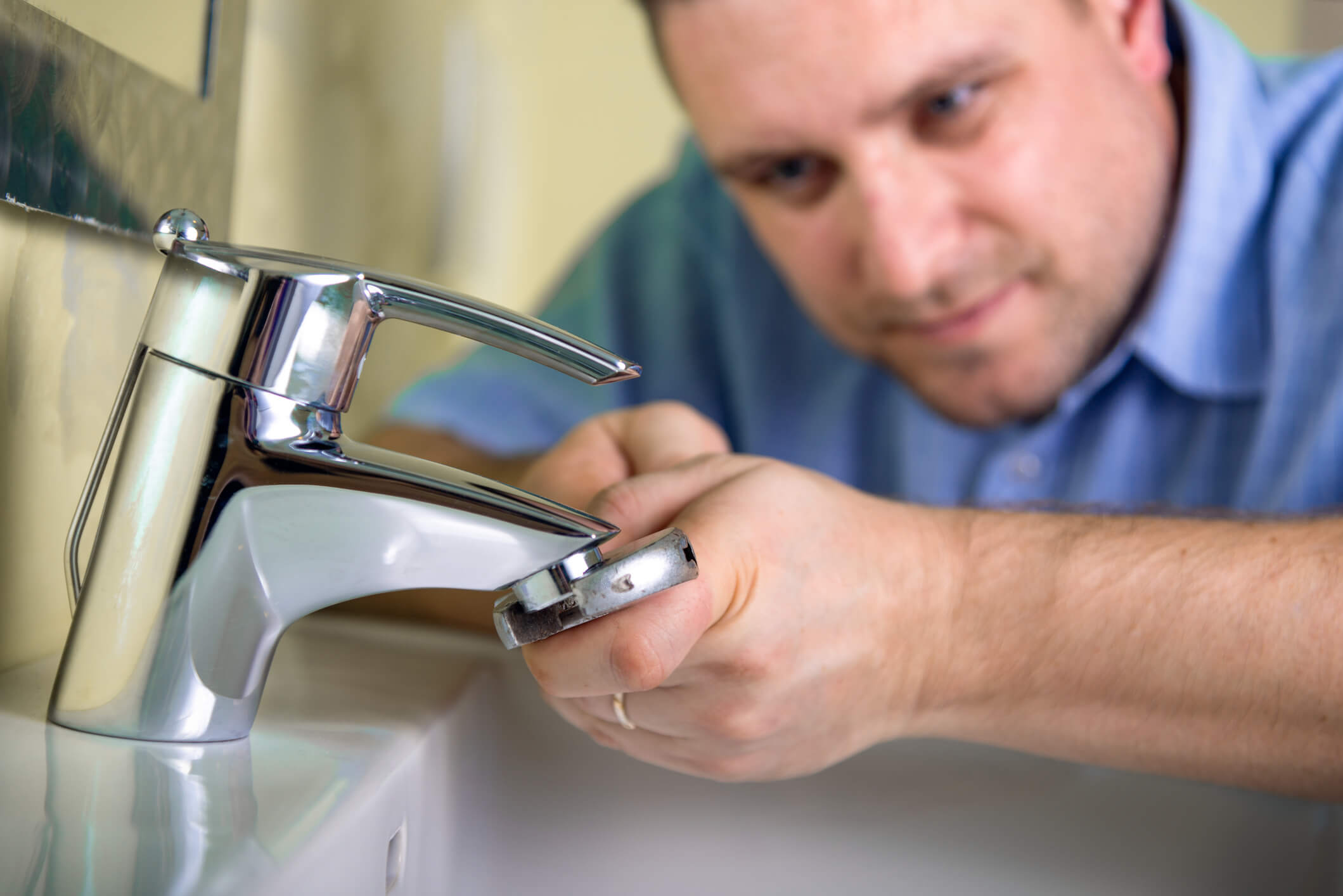 5 Plumbing Tips Everyone Should Know Banner Image